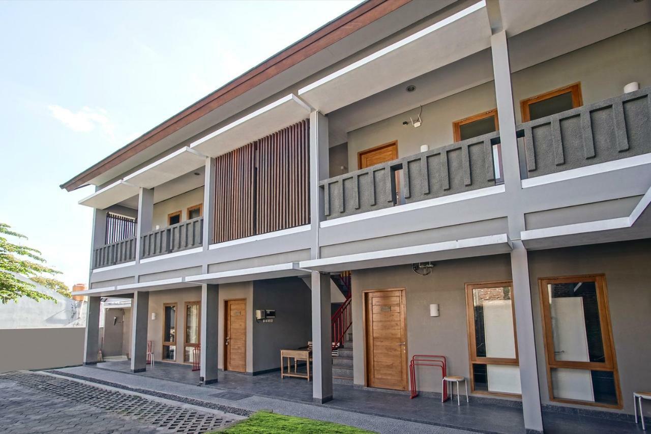 Griya Damai Syariah Mitra Reddoorz Hotel